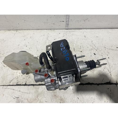 Toyota Corolla ABS Booster Assembly ZWE211 07/18-Current