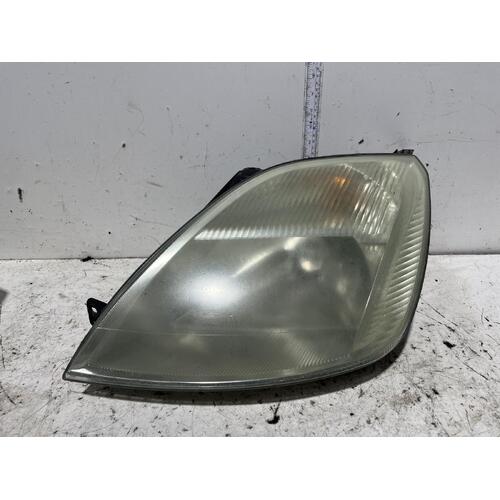 Ford FIESTA Left Headlight WP 03/04-10/05 