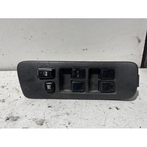 Toyota KLUGER Power Window MASTER Switch MCU28 Right Front 01/01-04/07 