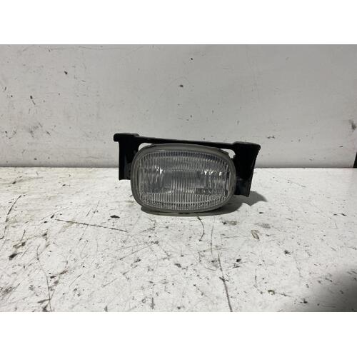 Toyota Celica Left Bumper Foglight ST204 07/1993-10/1995