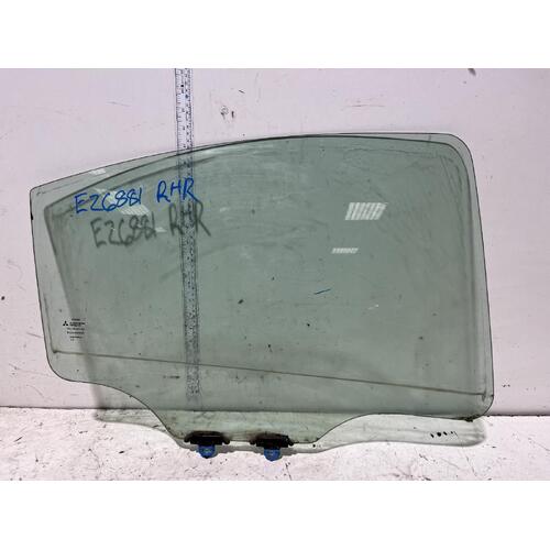 Mitsubishi 380 Right Rear Door Window Glass DB 09/05-03/08 