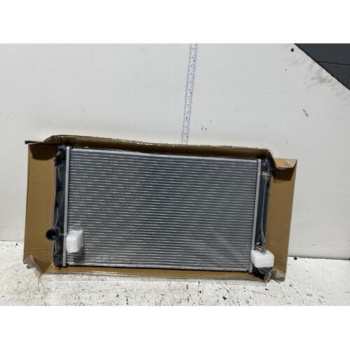 Motorkool Cooling Brand Radiator to suit Toyota Tarago ACR50 03/2006-06/2020