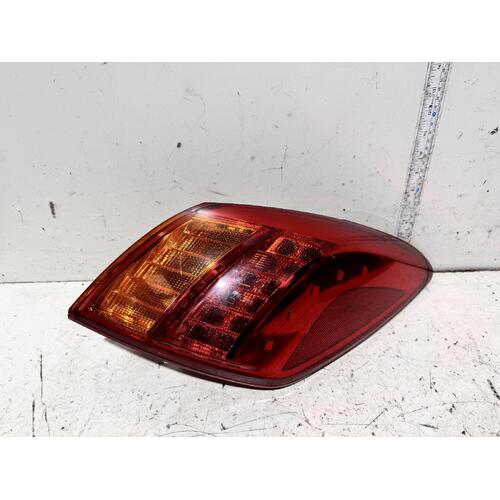 Nissan Murano Right Tail Light Z51 12/2008-08/2011