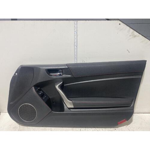 Toyota 86 Right Front Door Trim ZN6 04/2012-09/2021