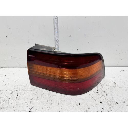 Toyota Celsior Right Tail Light UCF11 03/1990-11/1994