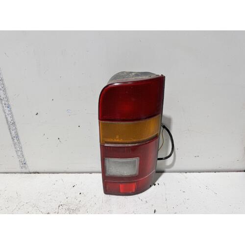 Toyota Hiace Right Tail Light LH125 11/1989-12/2004