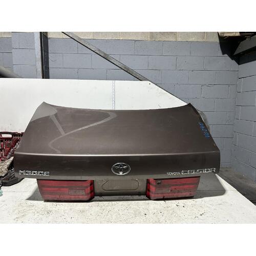 Toyota Celsior Bootlid Shell UCF11 03/1990-11/1994