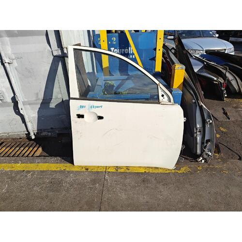 Mitsubishi Triton Right Front Door Shell MN 07/2006-04/2015