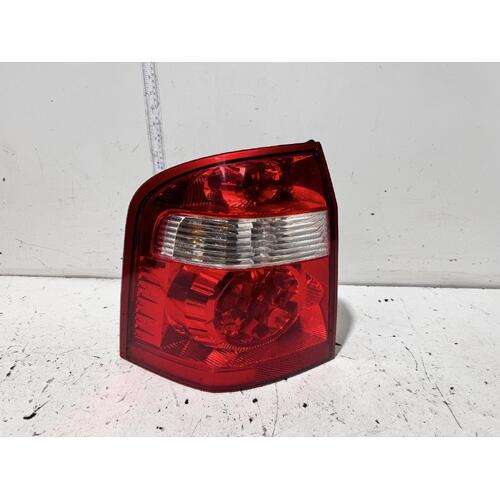 Ford Territory Left Tail Light SY 05/2004-04/2009