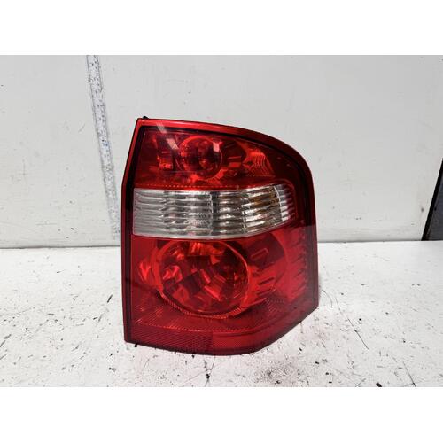 Ford Territory Right Tail Light SY 05/2004-04/2009