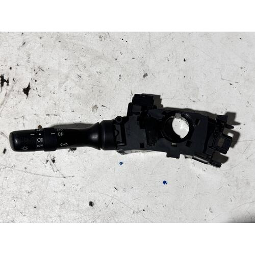 Toyota Tarago Flasher Switch ACR50 03/2006-06/2020