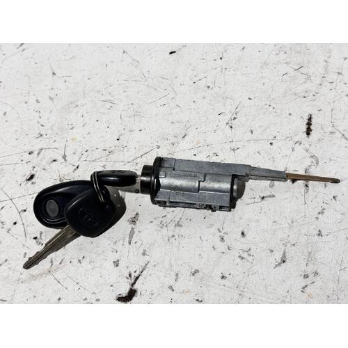 Toyota Camry Ignition Barrel with Key SXV20 08/1997-08/2002