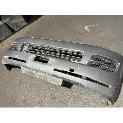 Toyota HIACE Front Bumper TRH201 LWB 03/05-08/10 