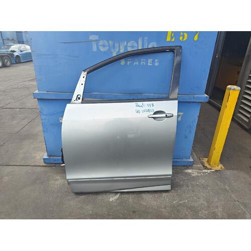 Toyota Estima Left Front Door Shell ACR50 2005-2019