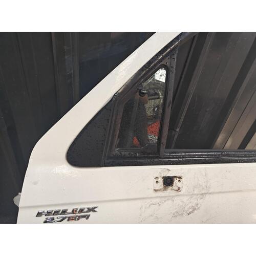 Toyota Hilux Left Front Door 1/4 Glass RZN149 09/1997-03/2005