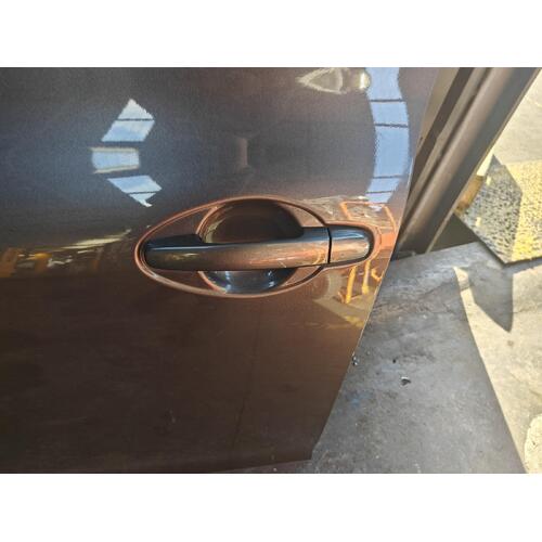 Toyota Corolla Left Front Outer Door Handle ZRE152 03/2007-10/2013