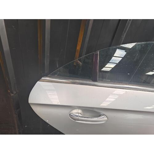 Mercedes CLS Class Right Rear Door 1/4 Glass CLS 350 / C219 04/2005-05/2011