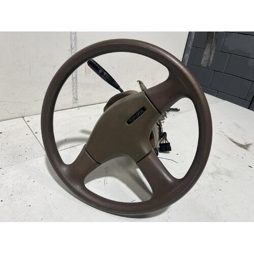 Toyota Corolla Steering Wheel and Horn Pad AE92 06/1989-08/1994