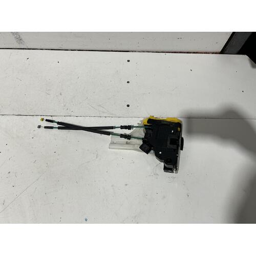 Hyundai i30 Right Front Door Lock Mechanism GD 12/2012-02/2017