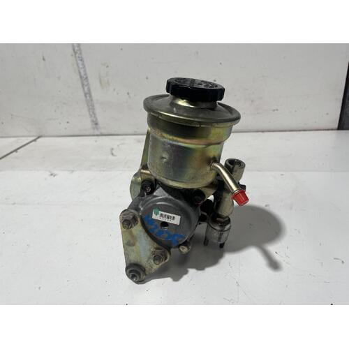 Toyota COROLLA Steering Pump AE112 10/98-11/01 