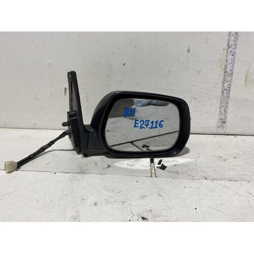 Toyota RAV4 Right Door Mirror ACA21 07/2000-10/2005