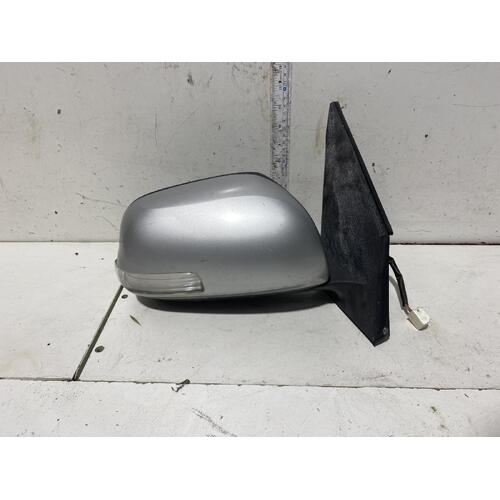 Toyota Rav4 Mirror Right Front w/ Indicator ACA33 1F7 10/2008-11/2012