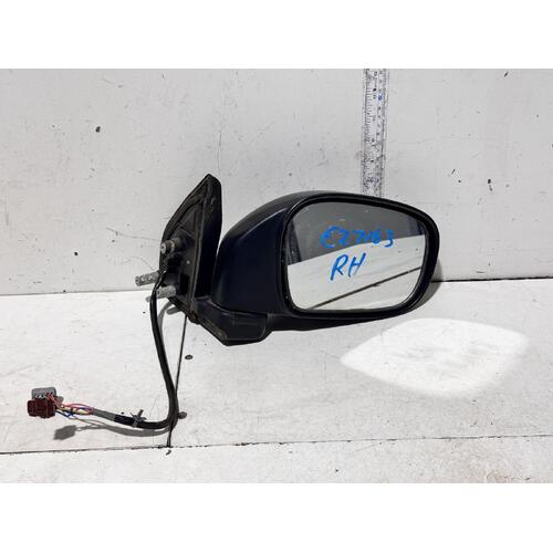 Nissan Pathfinder Right Door Mirror WX 11/1995-12/1998