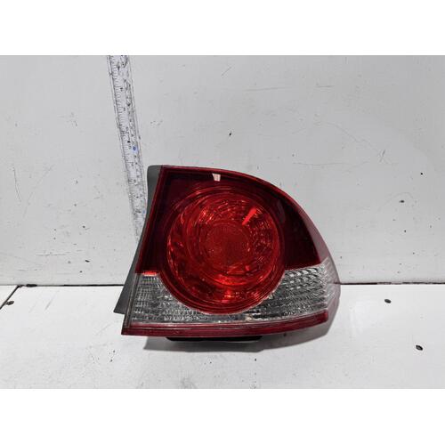 Honda Civic Right Tail Light 8th Gen 02/2006-12/2008