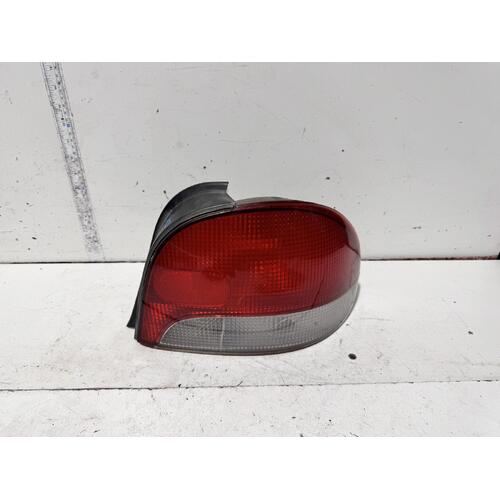 Hyundai Excel Right Tail Light X3 02/1997-09/2000