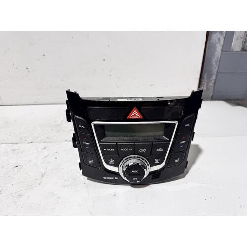 Hyundai I30 Heater Controls GD 03/2012-04/2017