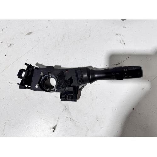 Toyota Corolla Flasher Switch ZRE152 03/2007-01/2011