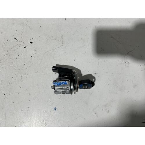 Toyota Corolla Ignition Barrel with Key ZRE152 03/2007-10/2013