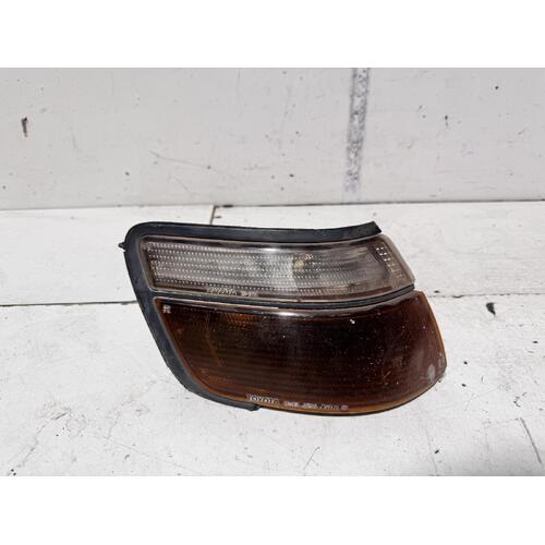 Toyota Celica Right Corner Light ST162 04/1988-12/1989