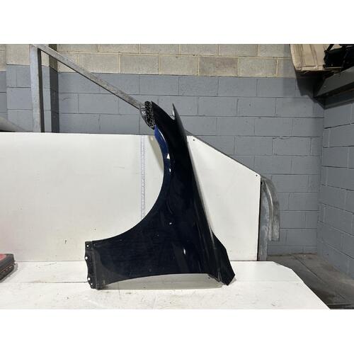 Lexus IS250 Left Guard GSE20 08/2008-06/2013