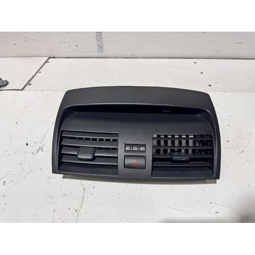 Toyota Aurion Centre Dash Vents with Hazard Switch GSV40 10/2006-03/2012