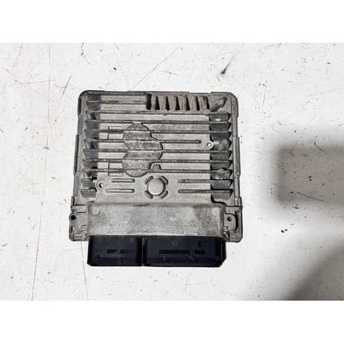 Volkswagen Caddy Engine ECU 2K 08/2010-06/2015