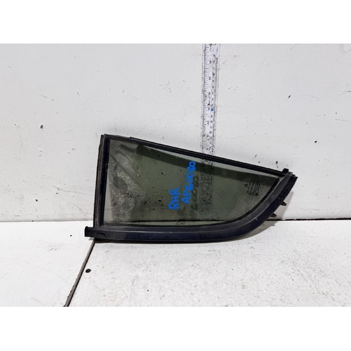 Mitsubishi Triton Right Rear Door 1/4 Glass MN 07/2006-04/2015