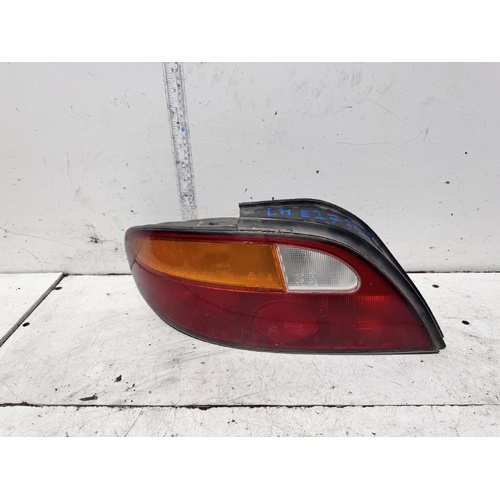 Hyundai Lantra Left Tail Light J3 03/1999-10/2000