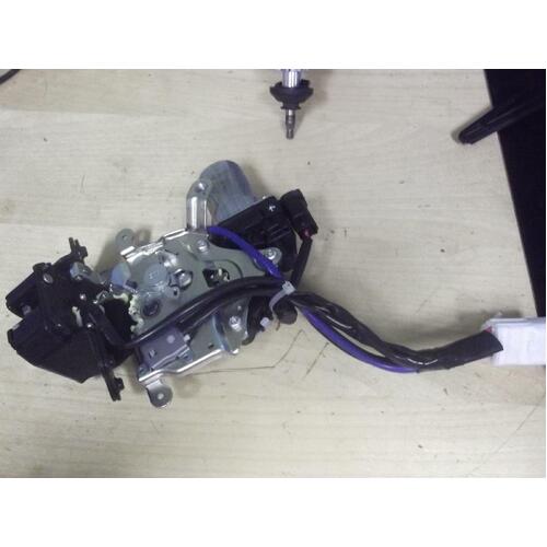 Lexus RX350 Tailgate Wiper Motor GSU35 03/06-11/08