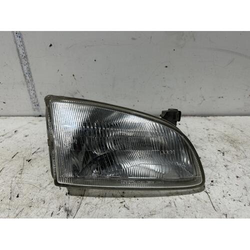 Toyota Starlet Right Head Light EP91 03/1996-09/1999