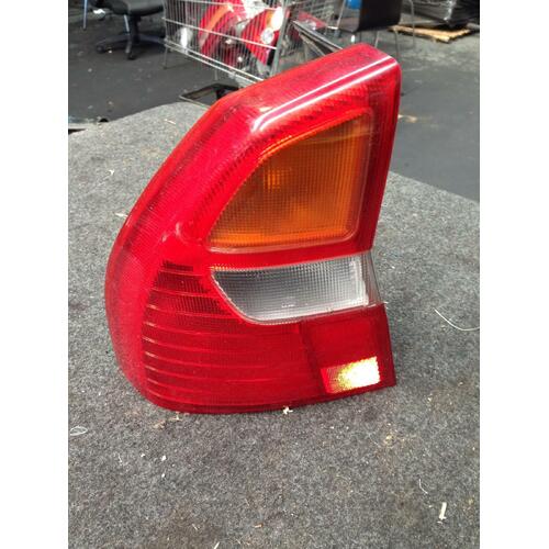 Mitsubishi MAGNA TH Left Tail Light Sedan 03/99-08/00