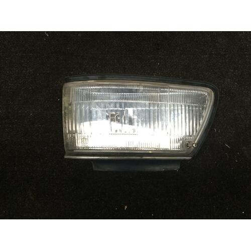 Toyota Corolla AE92 AE95 Left Indicator Corner Light SECA 06/91-08/94