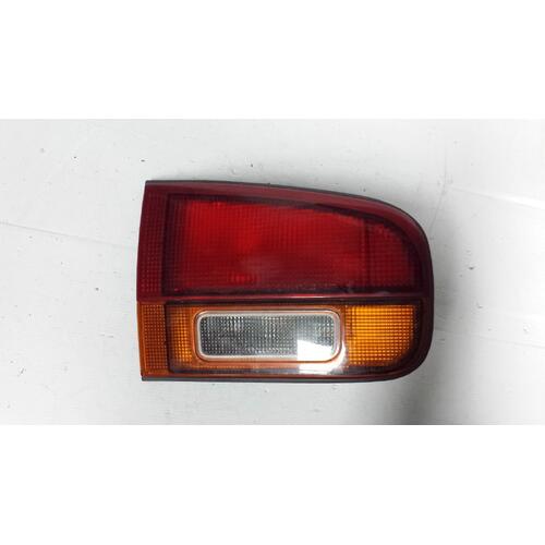 Toyota Camry Left Bootlid Light VZV10 02/1993-08/1997