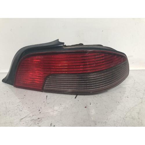 Peugeot 306 Right Tail Light N5 07/1997-07/2002