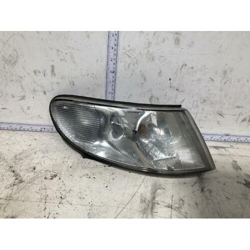 Saab 9 3 Right Corner Light 06/1998-09/2002