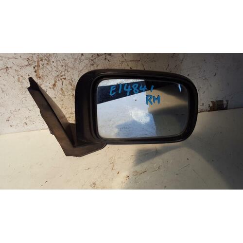 Honda CRV RD Right Door Mirror 10/1997-11/2001 Power