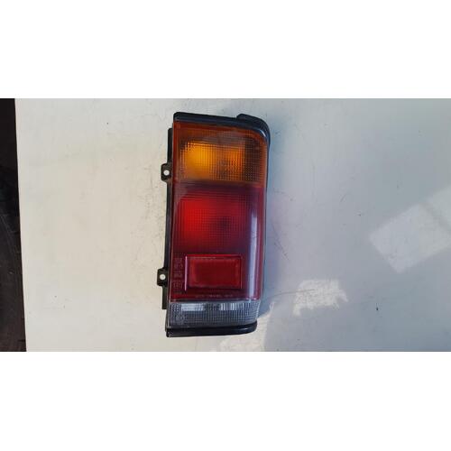 Mazda E Series Right Tail Light 02/1984-09/1999