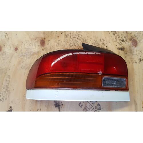 Subaru Impreza Left Tail Light 04/1993-09/2000