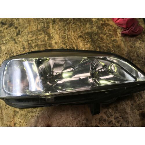 Holden Astra TS Right Head Lamp Chrome Insert Genuine 1999-2006