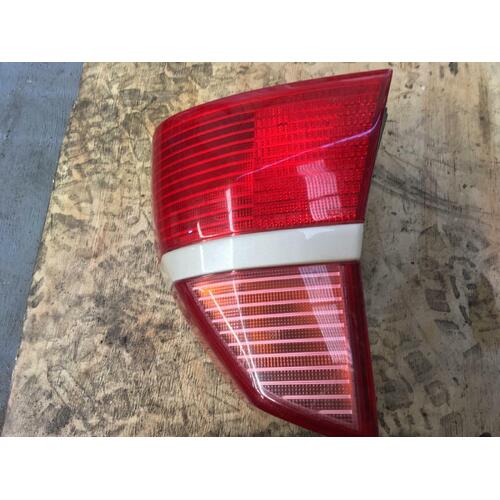 Mitsubishi Verda Right Taillight KH, SEDAN, 03/99-06/00